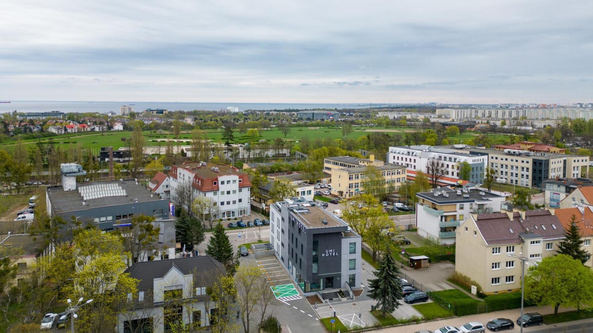 Umi Hotel Sopot Bagian luar foto